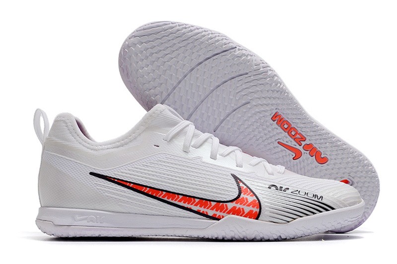 Nike Air Zoom Mercurial Vapor 15 Pro IC Launch Pack - White/Off Noir/Coconut Milk Nike Air Zoom Mercurial Vapor 15 Pro IC Launch Pack - White/Off Noir/Coconut Milk